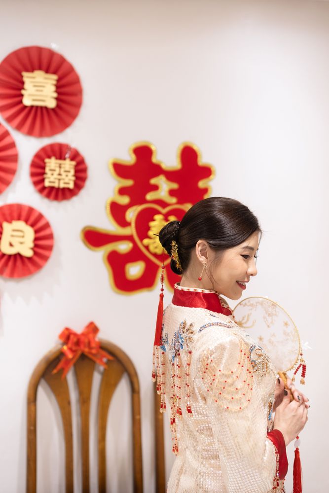 Tang Kwa gown, photo 1 of 3